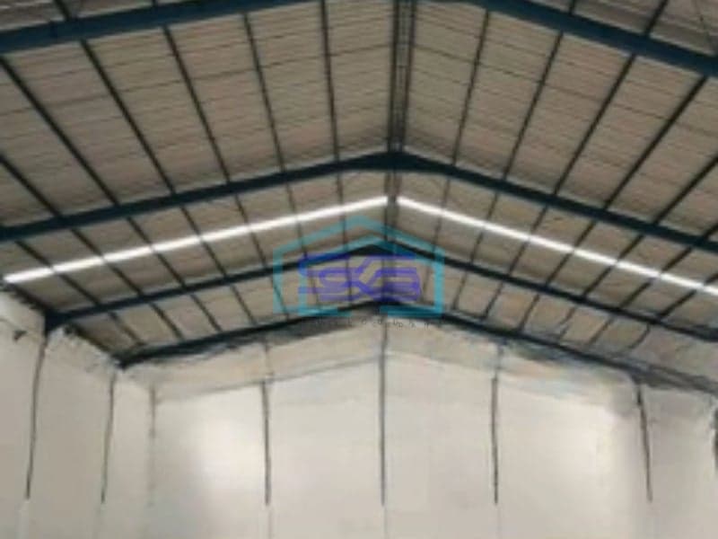Dijual Gudang Luas Tanah  1426 m² Akses Container Lokasi di Surabaya