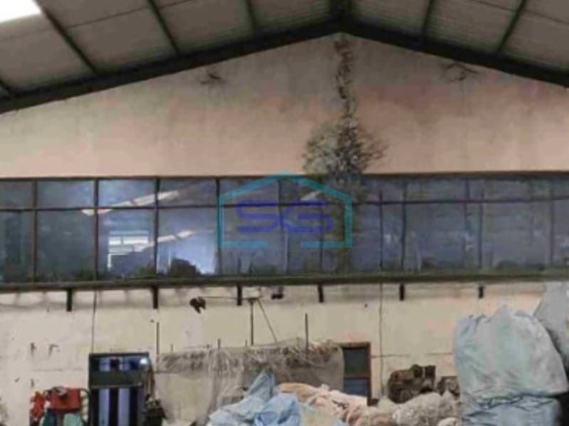 Warehouse for Sale with Container Access, Building Area 3300 m², Bandung West Java