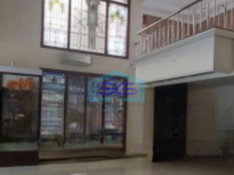 Disewakan Ruko Lokasi Strategis di Semarang Luas Tanah 596 m²