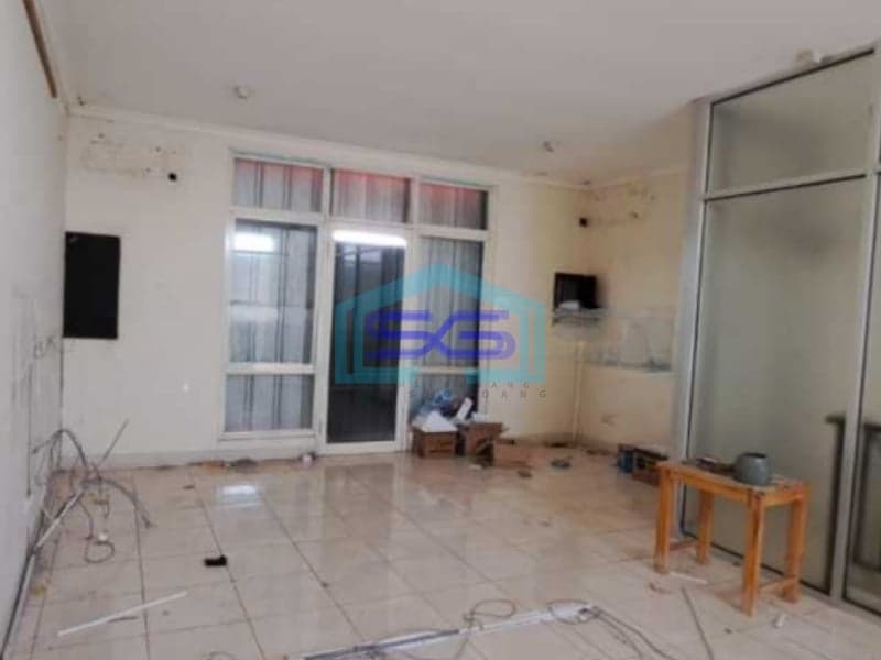 Disewakan Ruko Aralia Di Harapan Indah Bekasi Luas Bangunan 170m2