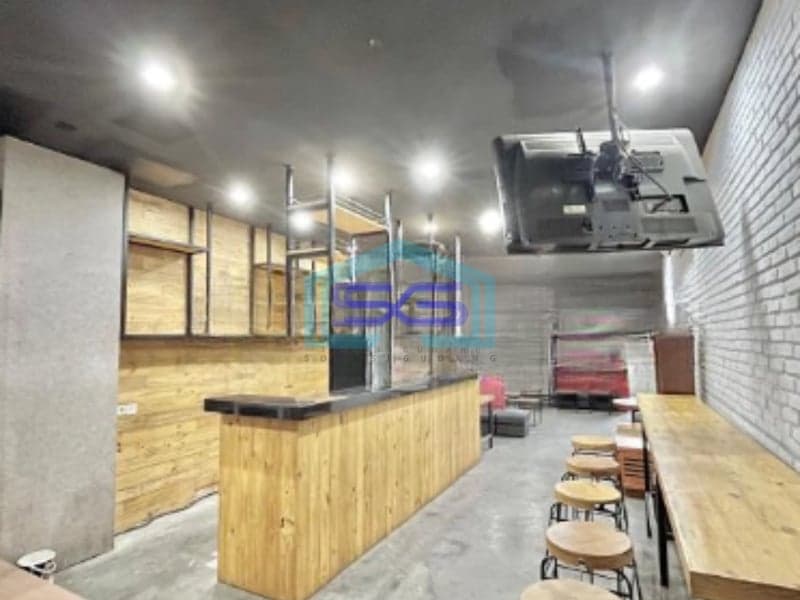 DiJual Ruang Usaha Multifungsi Surabaya Tengah Raya Diponegoro Luas Bangunan  1500 m²