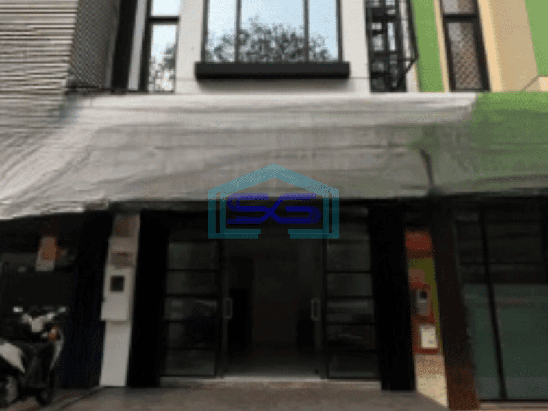 Disewakan Ruko 2 Lantai di Jalan Utama Kelapa Gading Jakarta Utara Luas Bangunan  124 m²