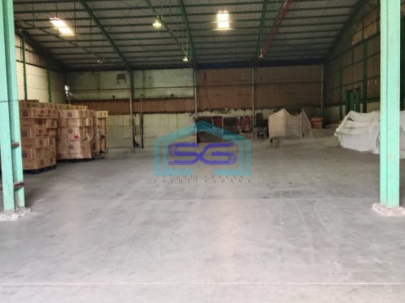 Disewakan Komplek Gudang/ Pabrik Area Batujajar Bandung LT 2000m2 Siap Pakai