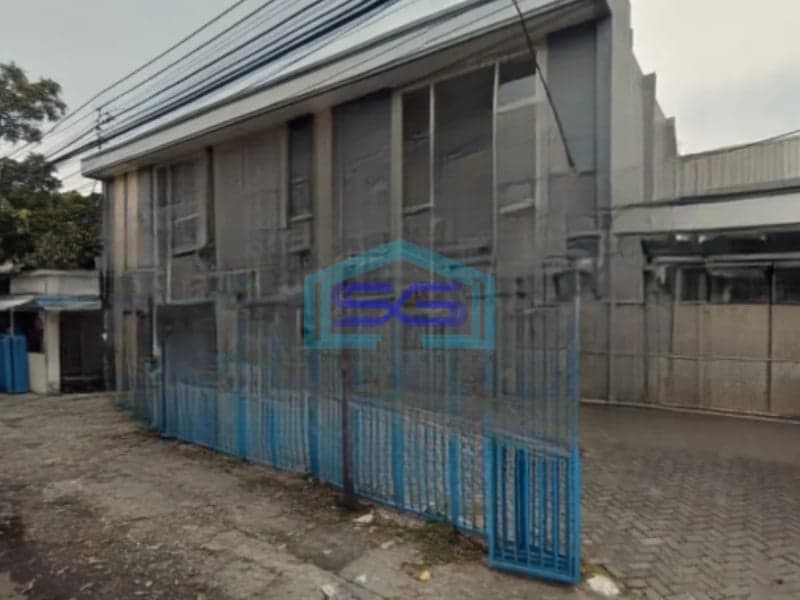 Disewakan Ruko Lokasi Strategis di Dukuh Kupang Surabaya