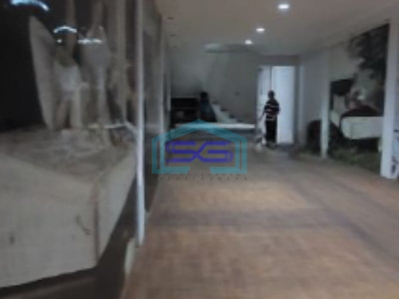 Dijual Ruko di Jalan Raya Roxy Jakarta Pusat Luas Bangunan 234m² HGB Bagus 3,5 lantai