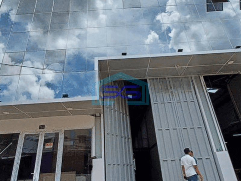 Disewakan gudang + kantor bagus siap pakai di Kalideres