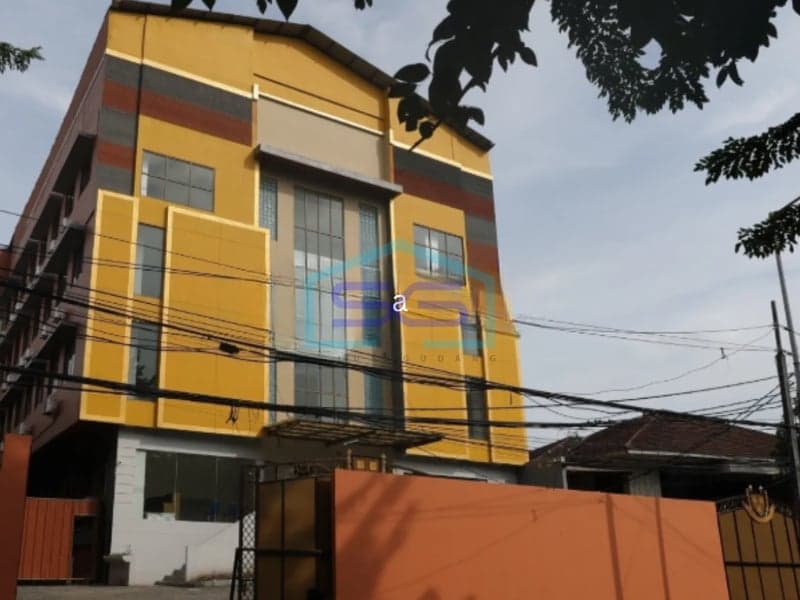Disewakan Kantor di Palmerah, Jakarta Barat Luas Bangunan 4.800 m2