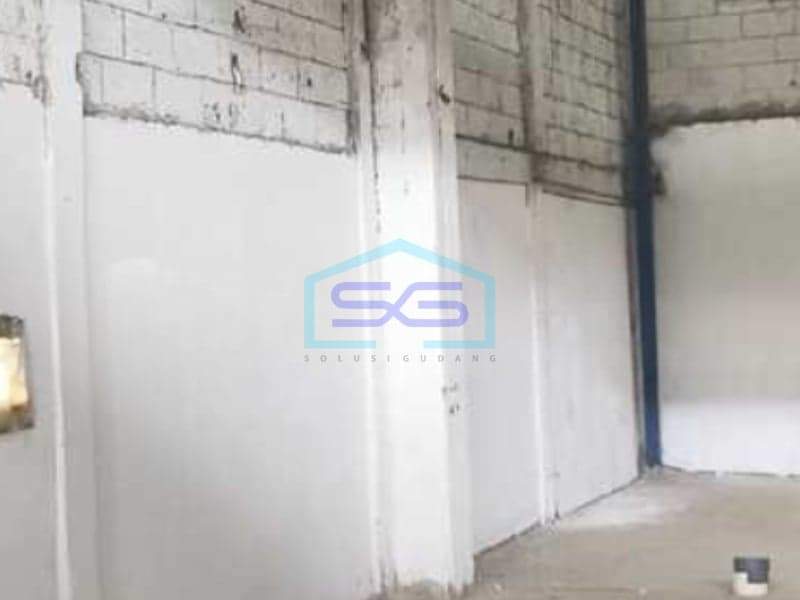 Disewakan Gudang Luas Tanah 1500 m² 2 Lantai di Pasar Kemis Tangerang Banten