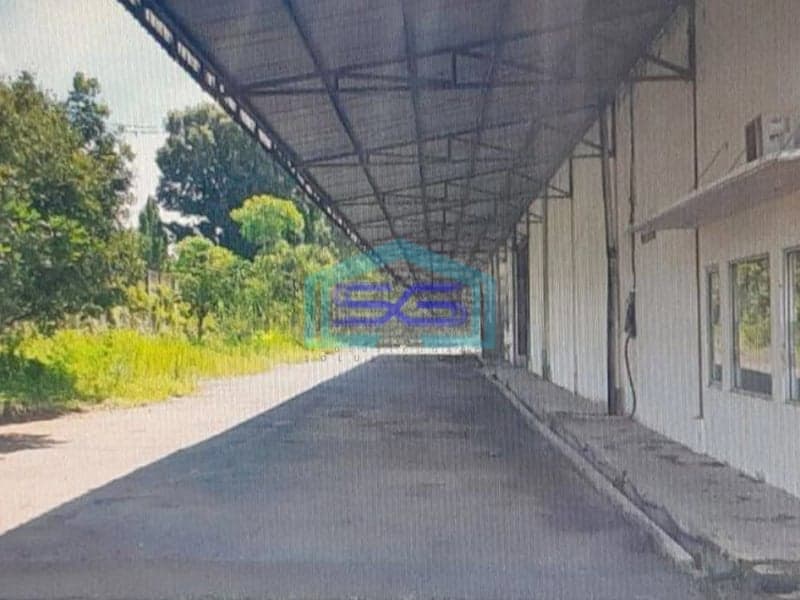 Dijual Gudang Bagus Tanah Luas ex Pabrik di Klapanunggal Bogor LT 184855m2