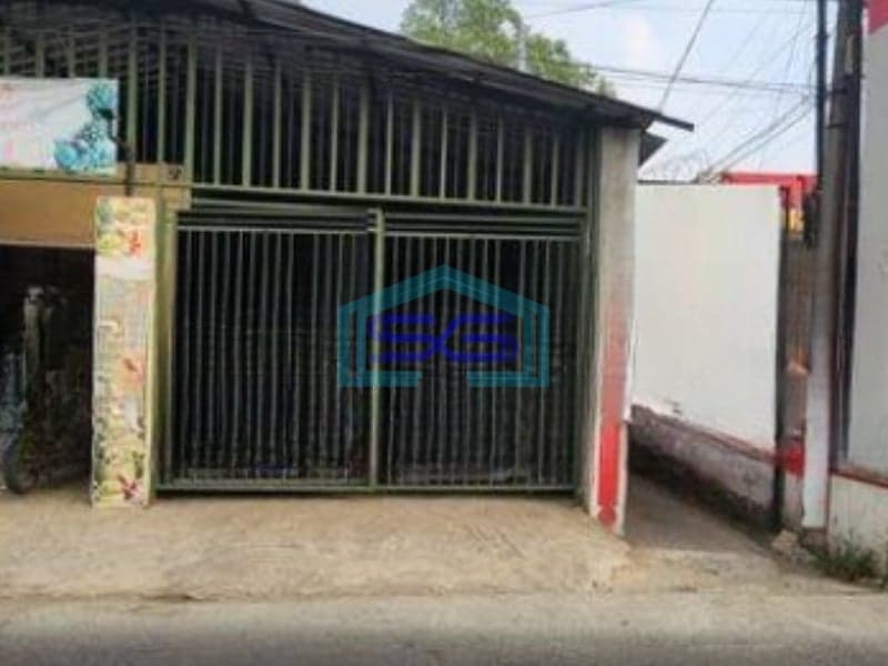 Disewakan Gudang Bisa Akses Fuso Jalan Beton dan 2 Arah di Pameuntasan Bandung
