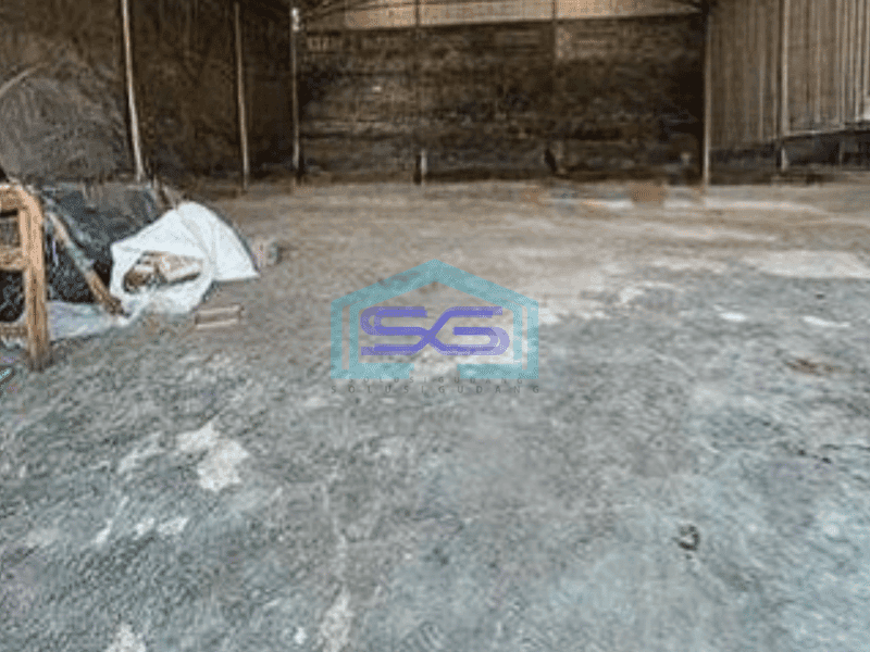 Disewakan gudang luas 600m2 muat cont 40feet di Cipondoh