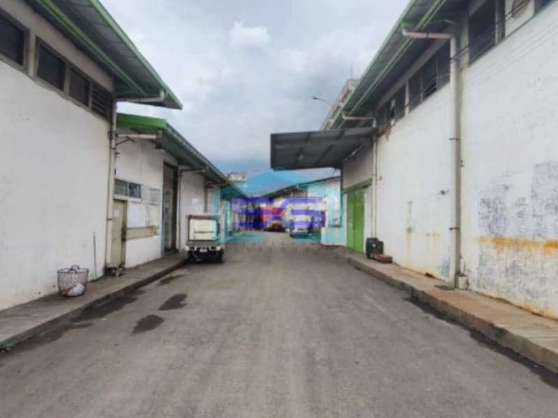 Disewakan Gudang Bagus di Mainroad Ujungberung Bandung Luas 630m2