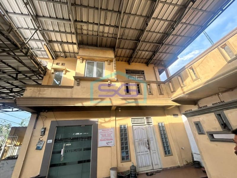 Dijual Bangunan di Pinggir Jalan Besar di Kota Palembang, Sumatera Selatan LT 417m2