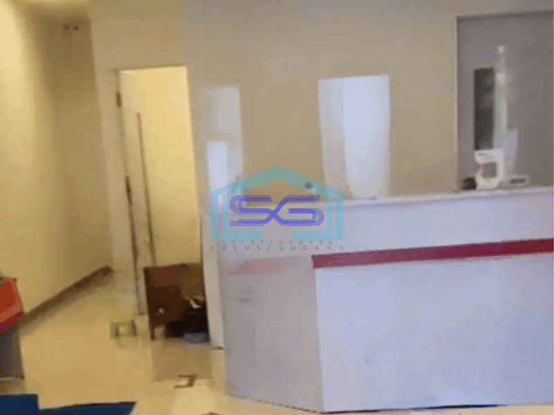 Disewakan Ruko Siap Pakai Luas Bangunan  200 m² di Citraland Surabaya