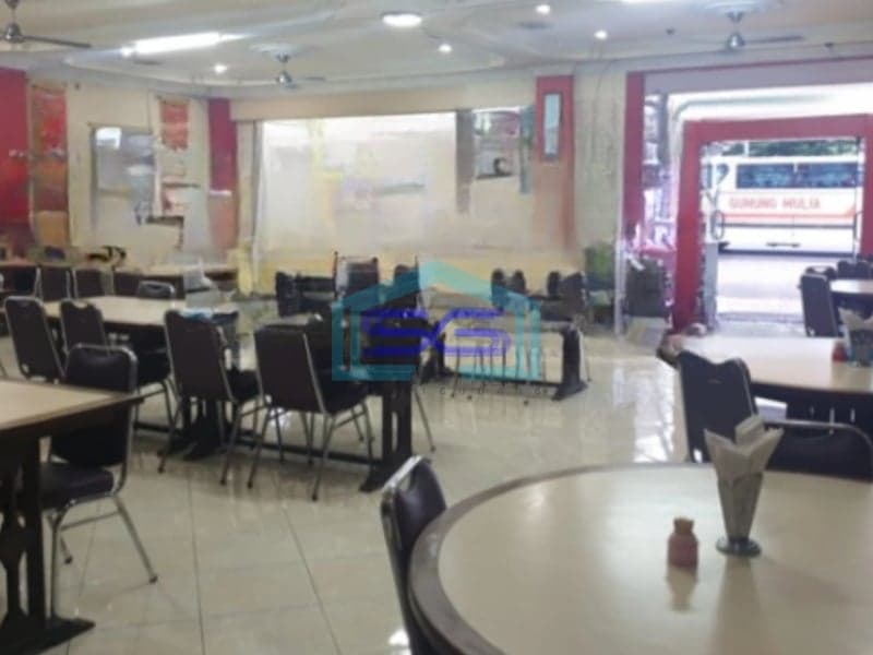 Dijual Ruang Usaha Ex Restoran di Pinggir Jalan Raya Sukoharjo Solo LT 600m2