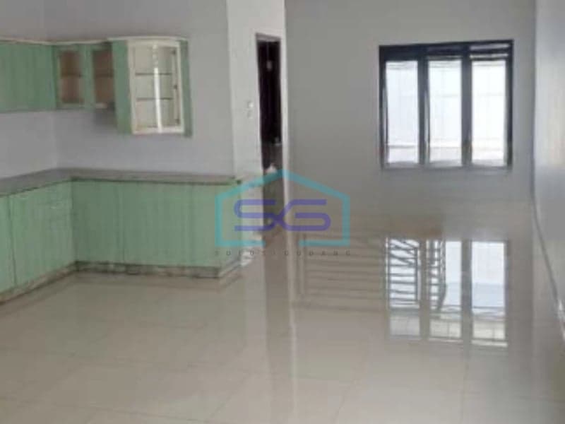 For Sale: 2-Story Shophouse, Land Area 144 m², Located in Bandung, West Java
