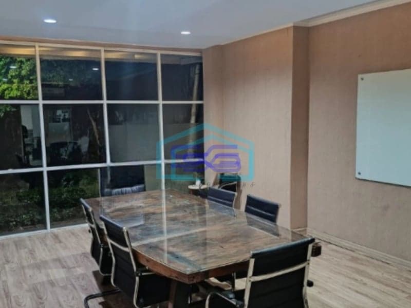 Dijual Kantor 2 Lt di Pinggir Jalan Utama Kebayoran Baru Jakarta Selatan Luas Bangunan  452 m²