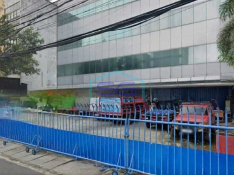 Commercial Space for Sale 2700 sqm Building Area in Gunung Sahari, Jakarta