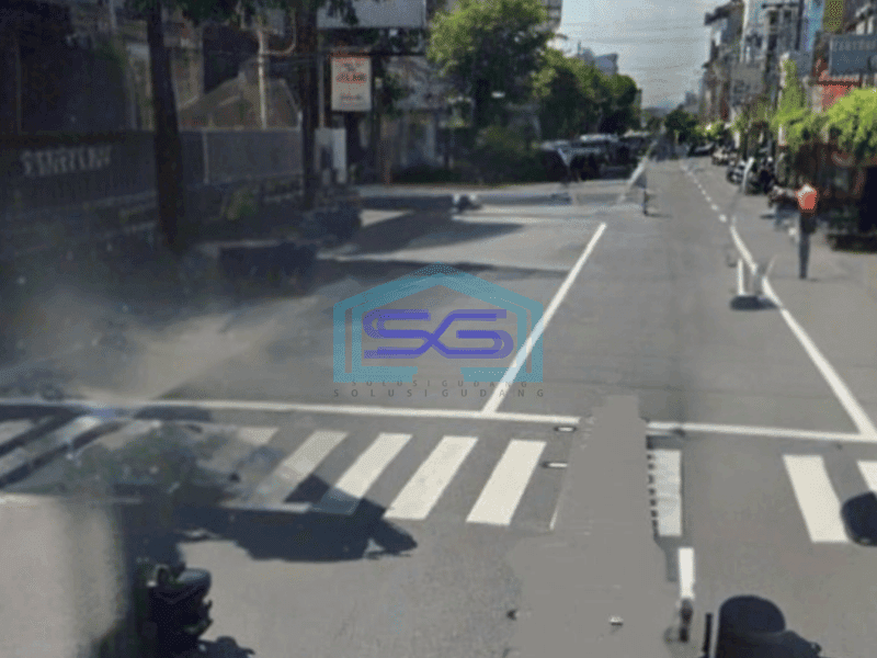 Dijual Ruko 3 Lantai di Kawasan Bisnis Luas Bangunan 350 m² di Gondokusuman Yogyakarta