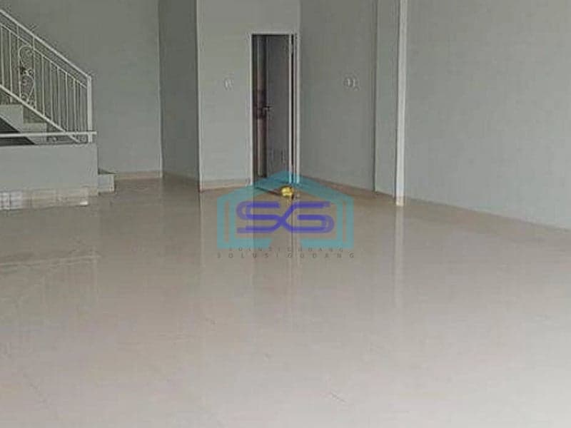 Dijual Ruko Baru 3 Lantai Strategis Jalan Raya Siap Pakai di Bekasi LB 350m2