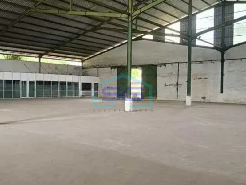 Well-Maintained Warehouse for Sale in Cimahi West Java Land Area 4679sqm