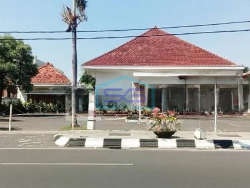 Disewakan Ruang Usaha di Gajahmada Semarang Jawa Tengah Luas Bangunan 1000m²