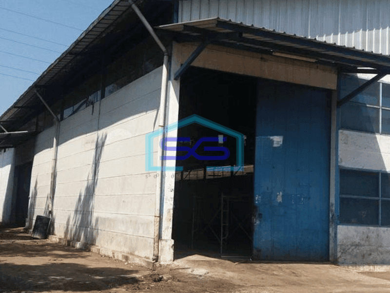 Dijual gudang siap pakai di jln cibolerang, kopo, bandung selatan