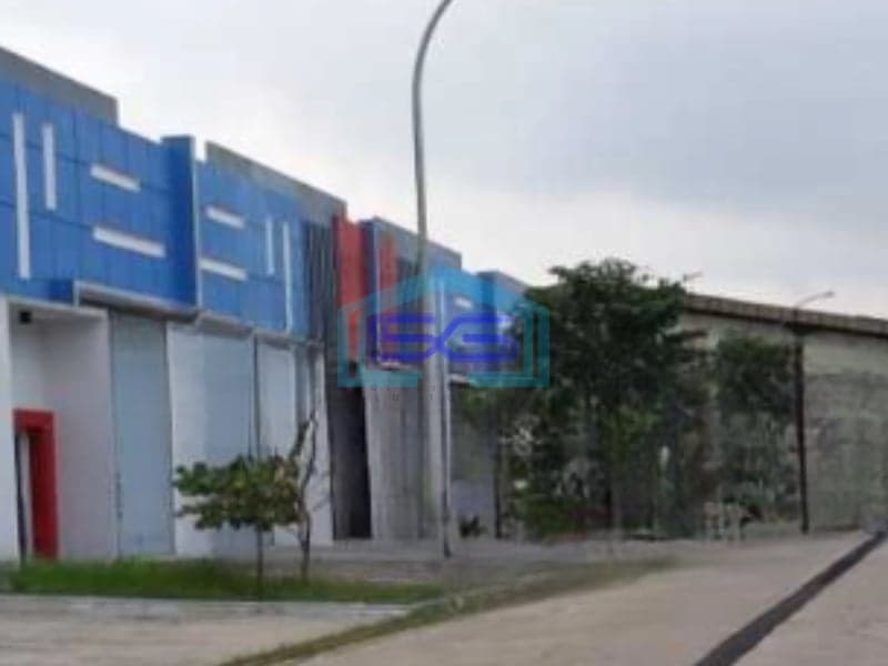 Dijual Gudang Area Parkir Luas Lokasi Karawang Barat Luas Bangunan 367 m²