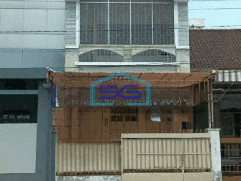 Disewa Ruko lokasi strategis kawasan kuliner di Keprabon, Solo.