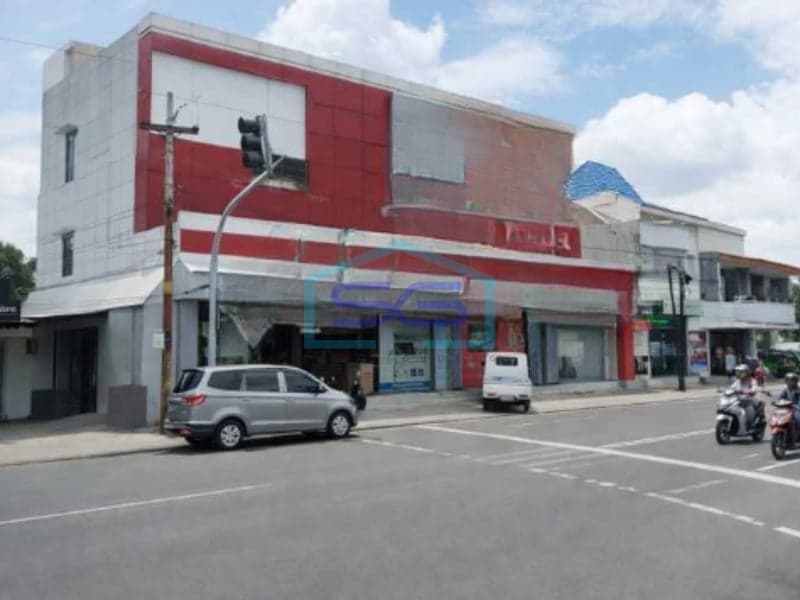 Dijual Ruko Super Strategis dan Jalan Ramai 2 Arah di Solo Serengan Jawa Tengah LT 745m2