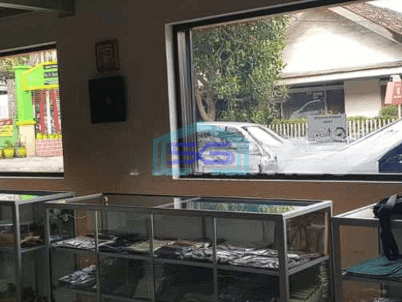 Dijual Ruko Di Sayap Gegerkalong Bandung Cocok Untuk Usaha LB 130m2