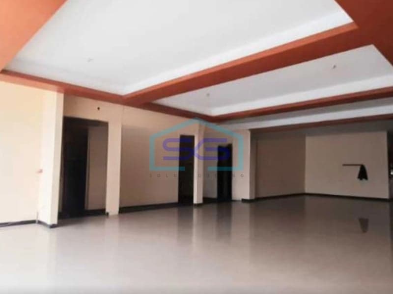 Disewakan Ruang Usaha Lokasi Strategis di Sukajadi, Bandung LB 800 m²