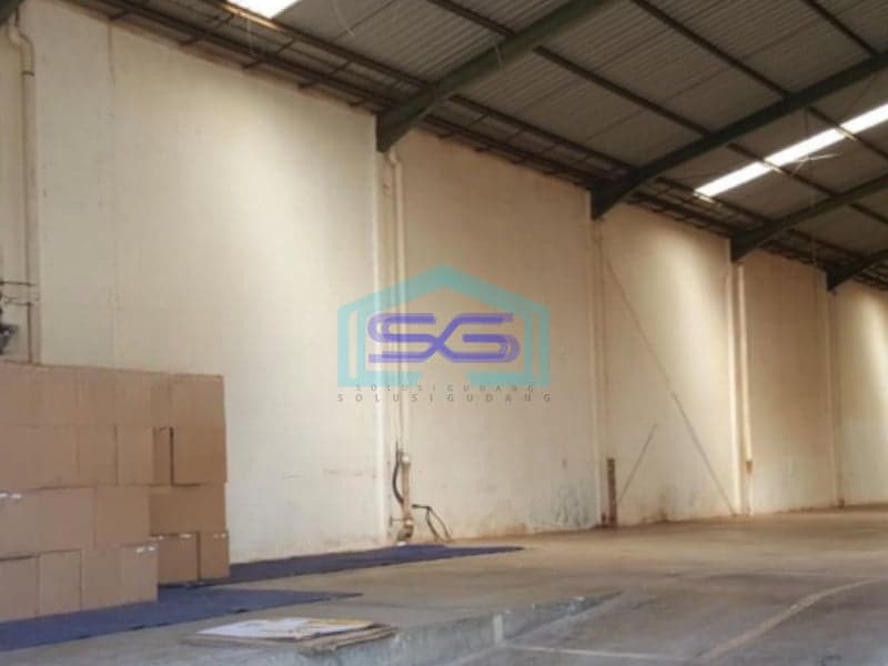 Disewakan Gudang Luas Bangunan 1008 m² Lokasi Semarang