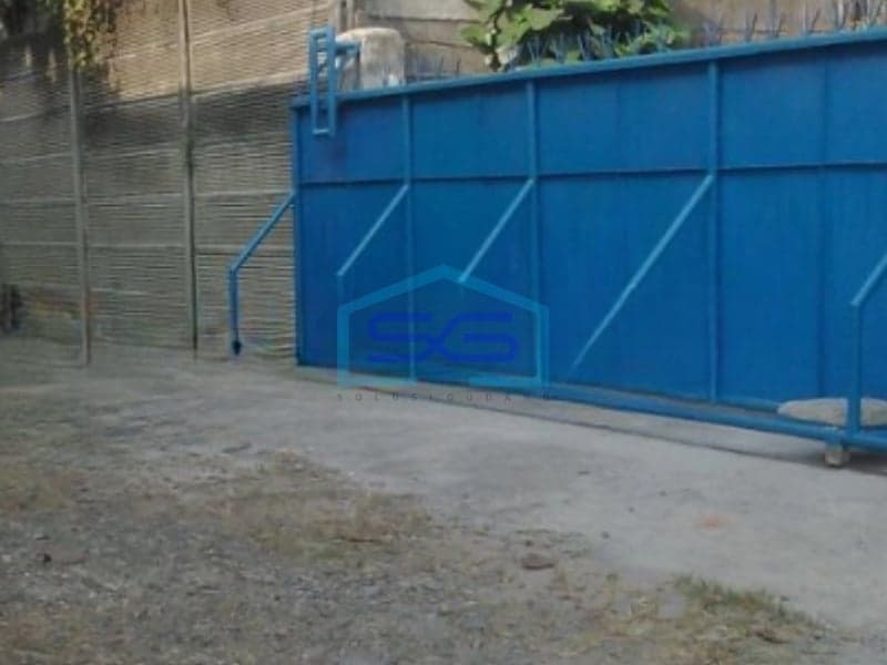 For Sale: 1-Story Warehouse, Land Area 5270 sqm, Located in Karawaci, Tangerang