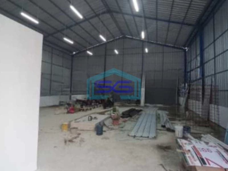 Disewakan Gudang Luas Bangunan  352 m² Lokasi Bebas Banjir di Bekasi