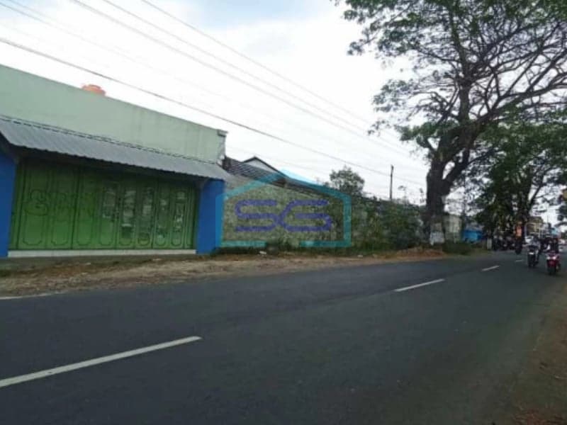 Dijual Gudang Strategis Siap Pakai di Jalan Raya Solo Baki Sukoharjo Jawa Tengah LT 3907m2
