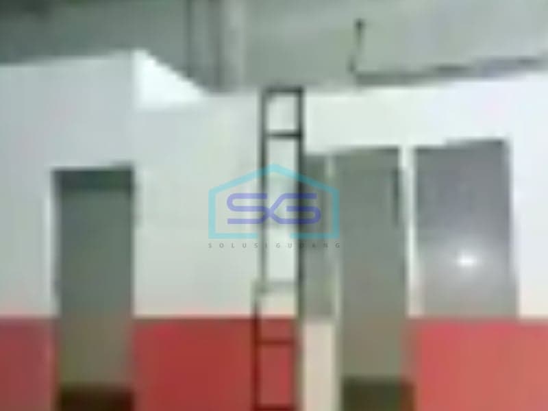 Strategic Ready-to-Use Warehouse for Rent in Holis Bandung West Java Near Toll Road Building Area 300m²