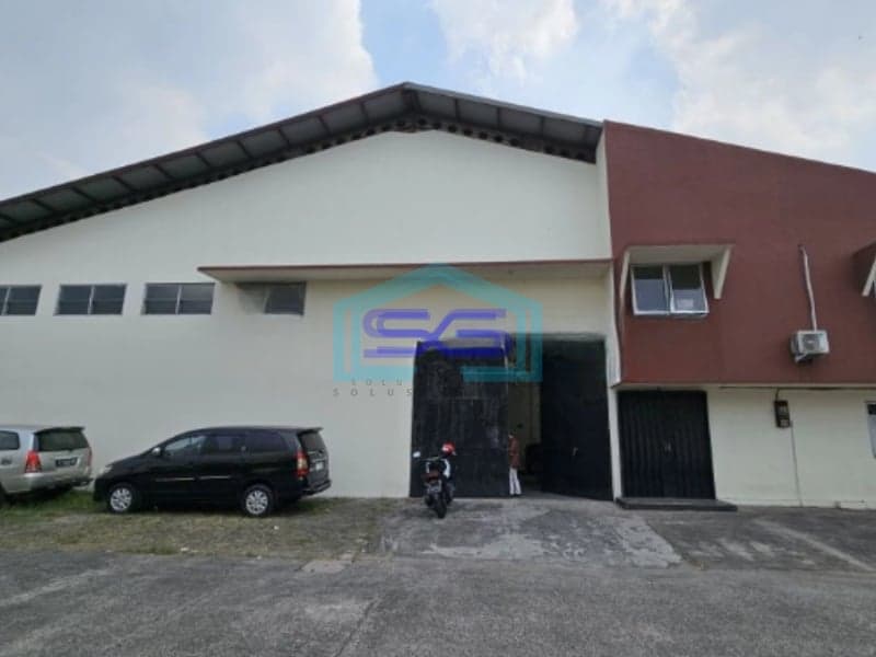 Dijual Gudang Luas Tanah 875m2 SHM Bagus Siap Pakai Gudang Jatake Tangerang