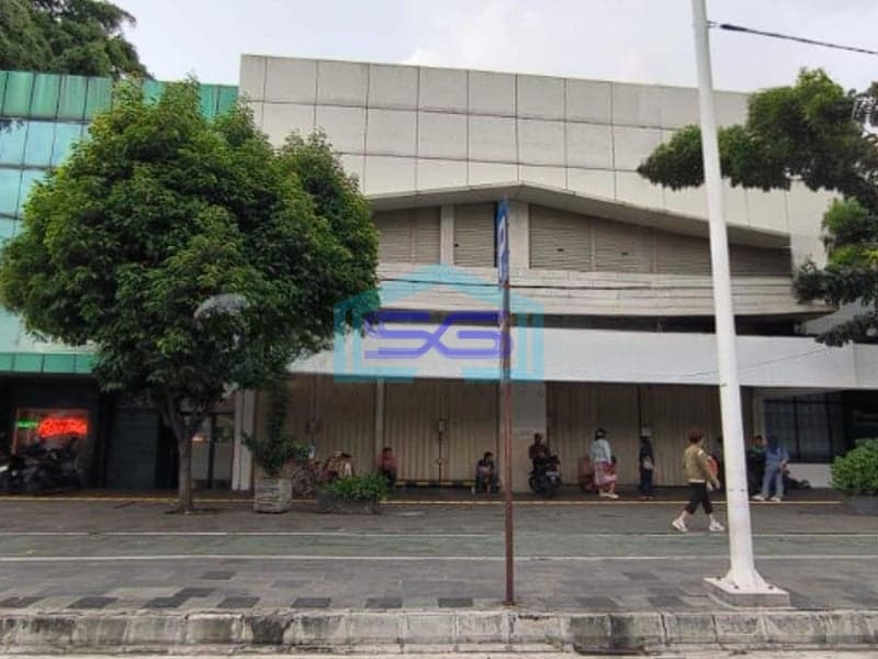 Dijual Cepat! Gedung Komersial Siap Pakai Jakarta Pusat Luas Bangunan 700m2