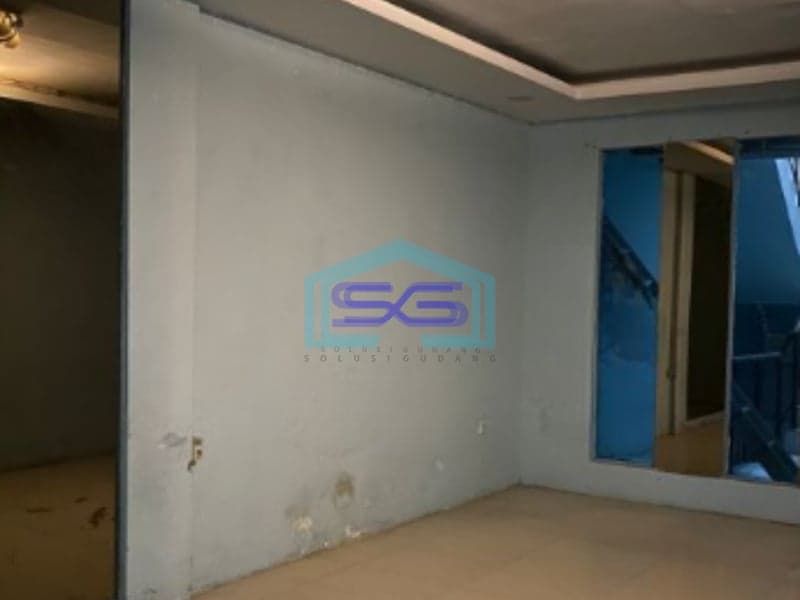 Dijual Ruko Luas Bangunan  300 m² Lokasi Taman Palem Jakarta Barat