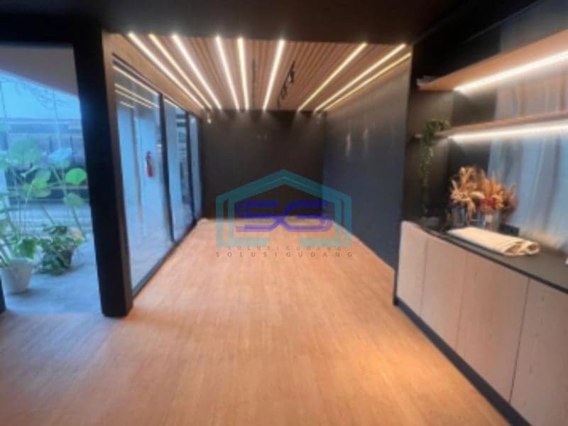 Dijual Ruang Usaha Komersil Cocok Untuk Resto Di Ngaglik Sleman Luas Bangunan 416 m²