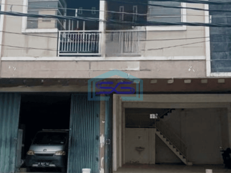 Disewakan Cepat Ruko Luas Bangunan 182 m² lokasi Wiyung Surabaya Jawa Timur
