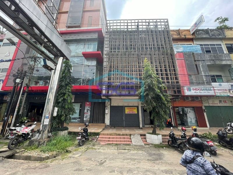 Disewakan Ruko Kota Palembang, Sumatera Selatan Luas Bangunan 685m2