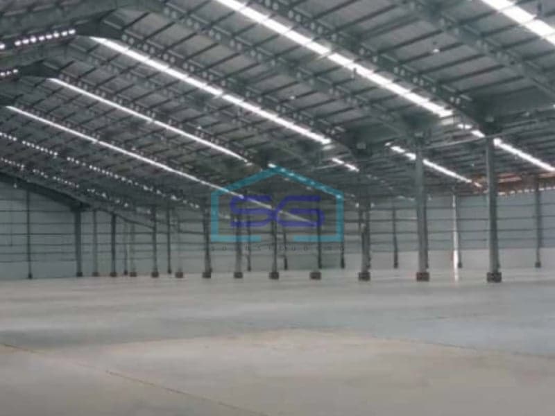 Disewakan Gudang Ada Loading Dock Luas Bangunan 7776 m² di Bekasi