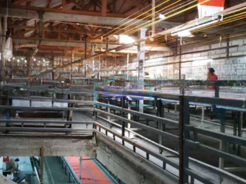 Warehouse for Sale Land Area 360 sqm Located in Kalideres West Jakarta