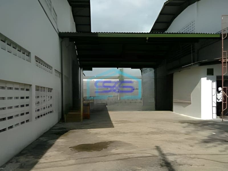 Disewakan Gudang Ada Kantor Luas Tanah 4500 m²  di Bandung