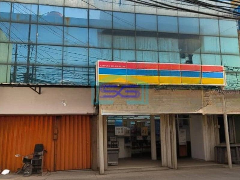 Dijual Ruko Gandeng Tiga dekat Stasiun KA Tebet Jakarta Selatan LB 400m2