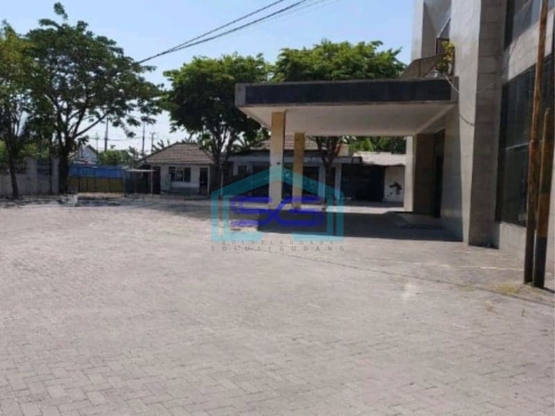 Disewakan Gudang Ijin Industri di Waru Surabaya Siap Huni Luas Bangunan 7562m2
