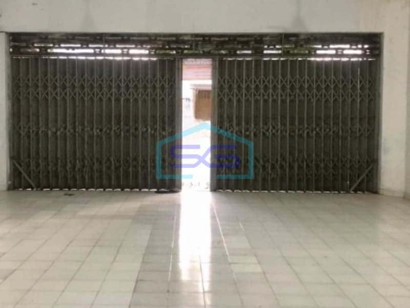 Disewakan Ruko Lokasi Strategis Luas Tanah 840 m² di Kediri Jawa Timur