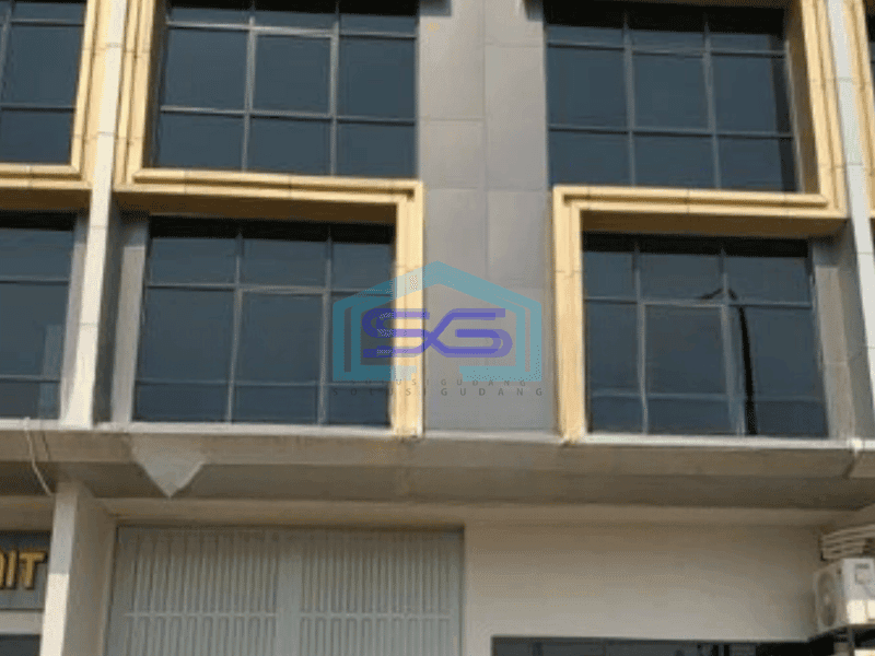 Disewakan Gudang Plus Kantor Akses Container Luas Tanah 270 m² di Kotabumi Tangerang